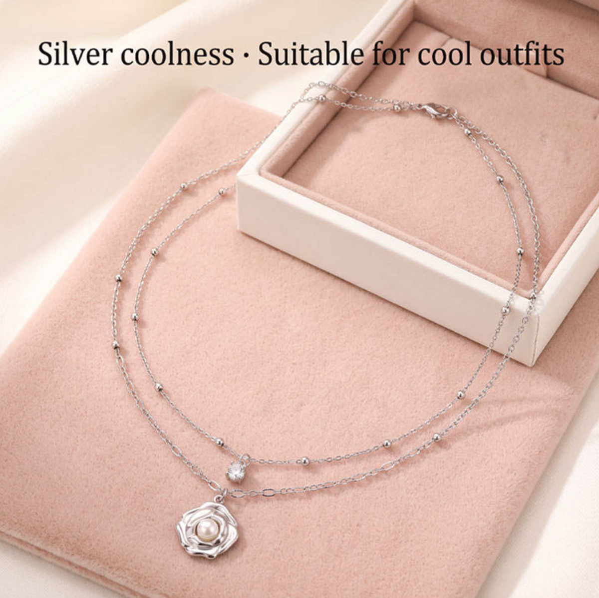 Double-Layer Rose Pearl Pendant Necklace – Romantic Elegance